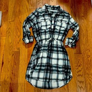 - Abercrombie & Fitch plaid dress